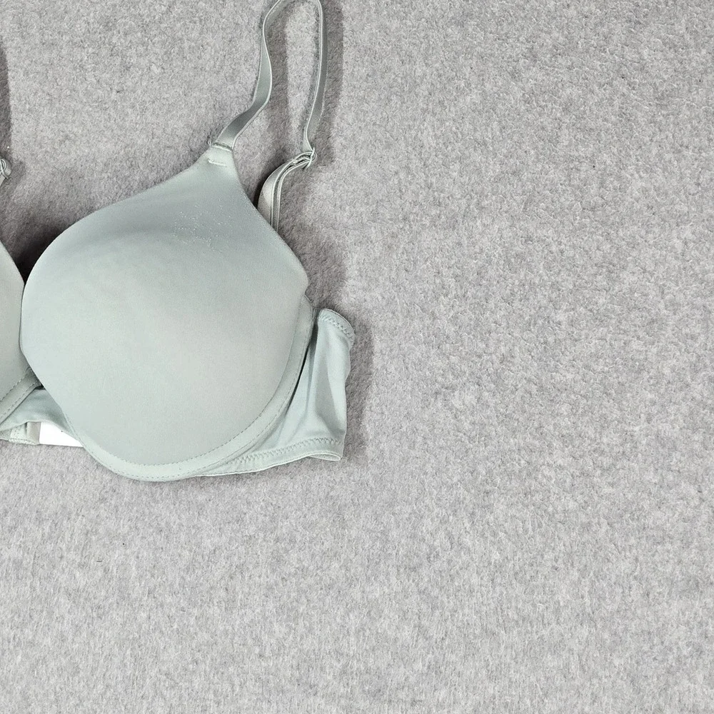 PINK Victoria's Secret Women Bra 34C Light Green Padded T Shirt Underwired READ